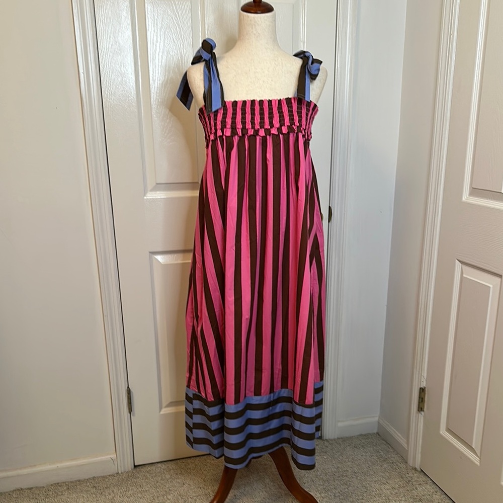 NWT BURU S/M Dress 15-19 PTP, 40L